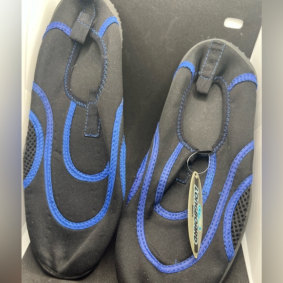 Water Shoes - from Walmart - Size Medium - Picture 4 of 7